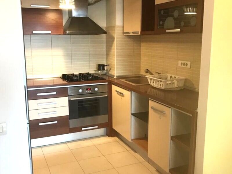 Drumul Taberei Lidl, bloc 2009,