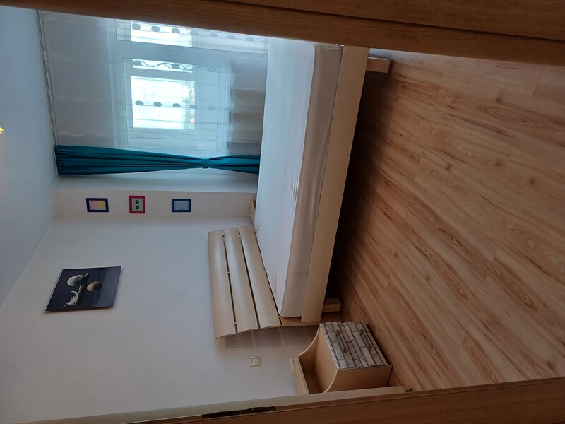 Drumul Taberei Lidl, bloc 2009,